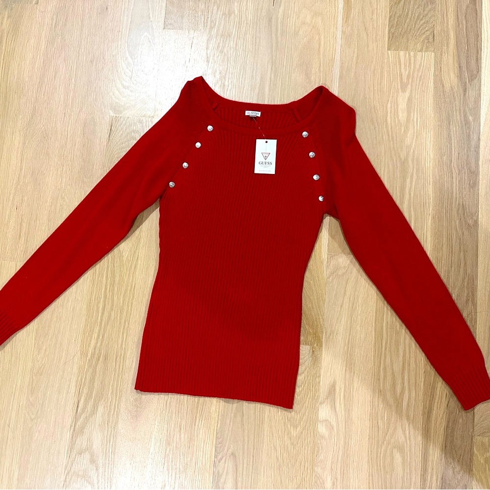 Brand new guess sweater size medium
